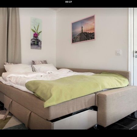 Lagenhet I Villa Pa Fornudden Tyreso Zewnętrze zdjęcie